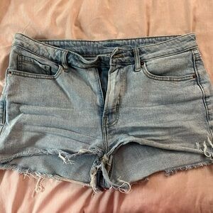 Old Navy OG Straight Jean Shorts